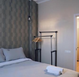 Avlabari Apartment | Cozy Apartment 1905 in Tbilisi, Avlabari - Pet Friendly Stay