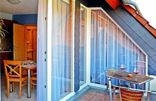 Weissenberg Apartment | Cozy Balcony Retreat for Two at Weichaer Hof Hotel