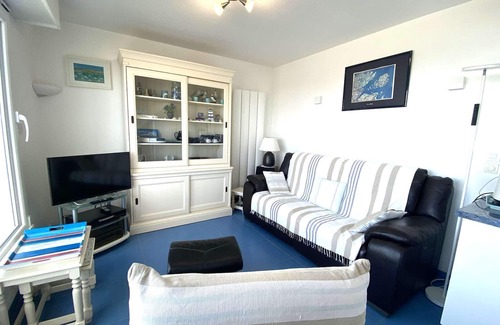 Tregastel Apartment | Seaside Apartment with 2 Bedrooms and Pool Access