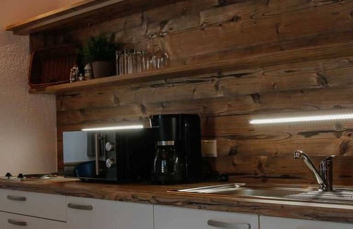 Feichten Apartment | Top-Rated Apartment 2 at Hotel Tia Apart with Family Amenities