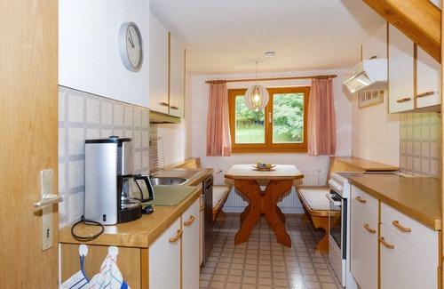 Nesselwaengle Apartment | Cozy Apartment 2 at House Maringele - Family-Friendly Getaway