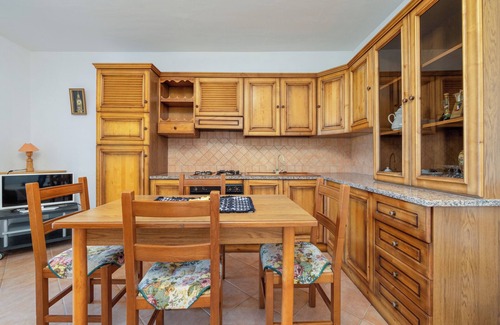 Arzachena Apartment | Relaxing Villa Retreat with Mountain View, Pool & Wi-Fi
