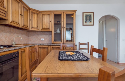Arzachena Apartment | Relaxing Villa Retreat with Mountain View, Pool & Wi-Fi
