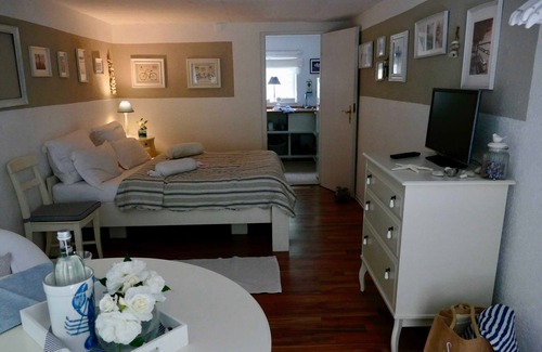 Ralswiek Apartment | Unforgettable Stay at Jarnitz Apartment - Perfect for Visitors