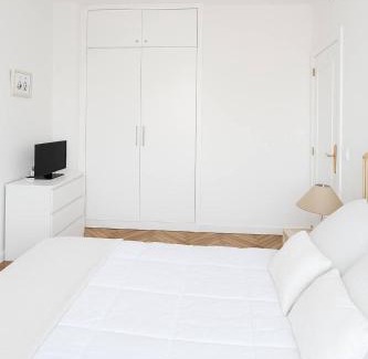 Santander City Centre Apartment | Apartment 2 next to the bay and cathedral