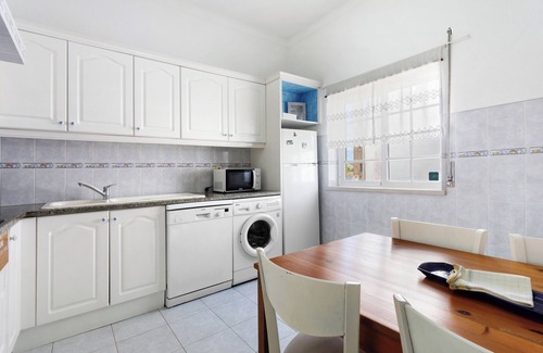 Casais do Rio Apartment | Apartment '2 Quartos' with Balcony and Wi-Fi