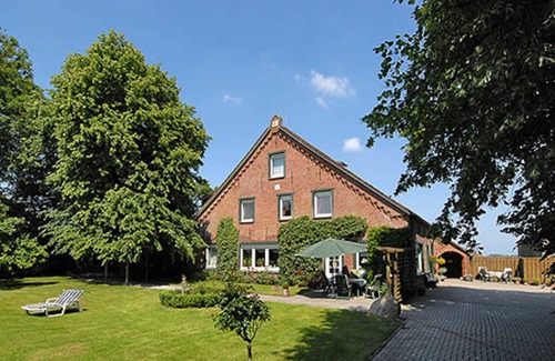 Hartward Apartment | Guest Rated 10/10: Wiesenhof North Sea with Ocean View