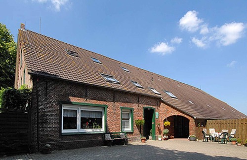 Hartward Apartment | Guest Rated 10/10: Wiesenhof North Sea with Ocean View