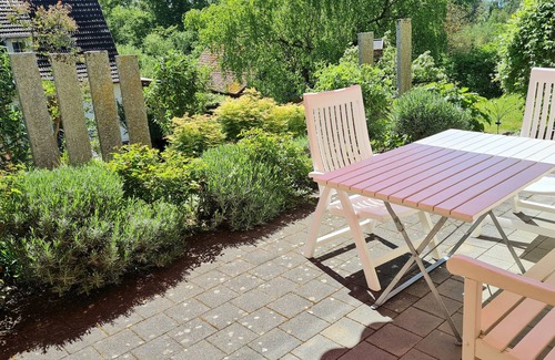 Stetten Apartment | Apartment '2' with Private Terrace, Private Garden and Wi-Fi