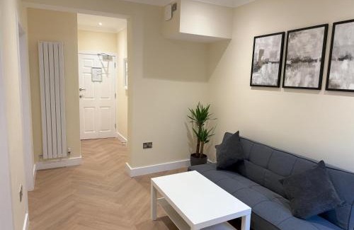Custom House Apartment | Child-Friendly Escape at Apartment 20 @ Excel London