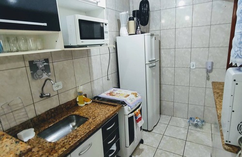 Ocian Apartment | Prime Beachside Retreat with Pool, Ocean View & Wi-Fi