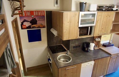 Risoul Apartment | Apartment 204: Pet-Friendly Retreat with Pool & Sauna
