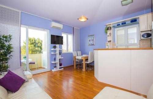 Babin Kuk Apartment | Apartment 3 beaches with free parking