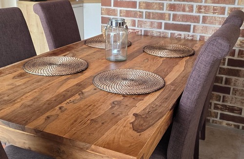 Blengow Apartment | Family-Friendly Apartment 3 Blengow with Kitchen & High Rating