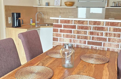 Blengow Apartment | Family-Friendly Apartment 3 Blengow with Kitchen & High Rating