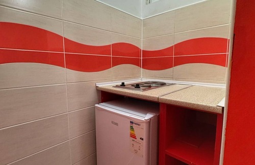 Ulcinj Apartment | Family-Friendly Retreat with Ocean Views, Steps from Beach