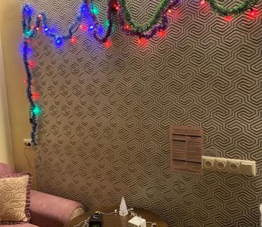 Dzerzhyns'kyi District Apartment | Family-Friendly Apartment on Sergei Esenin with Hot Tub