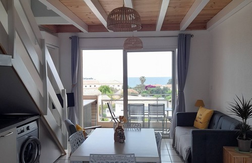 Prunete Apartment | Seaside Apartment for 4-5 with Pool and Spa Amenities