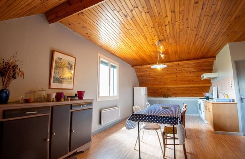 Peyre-en-Aubrac House | Apartment 4/6 persons