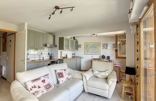 Saint-Jean-dʼAulps Apartment | Relaxing Mountain View Apartment for 4-5 Guests at Grand Cerf