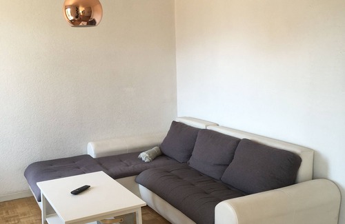 Cran-Gevrier Apartment | Cozy Apartment with Scenic Views, Just Steps from the Center