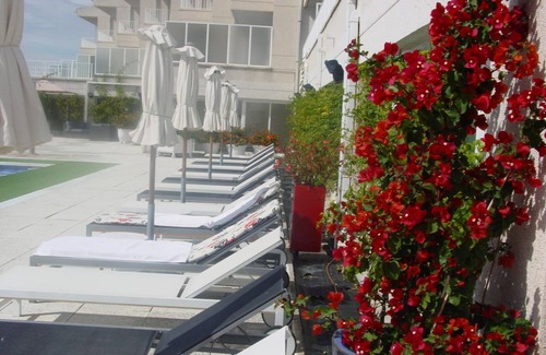 L'Estartit Apartment | Pool View Apartment for 5 Adults - Guest Rated 10/10