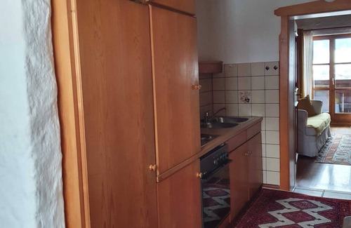 Uttendorf Apartment | Cozy Apartment 5 at Pension Bäckenhäusl with Spa & Breakfast