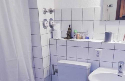 Alt-Betzenhausen Apartment | Convenient Apartment 5 Minutes from City Center