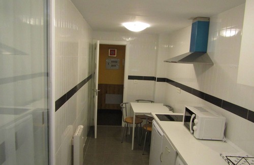 Ciruelos Apartment | Comfortable Apartment Near Aranjuez with Pool & WiFi