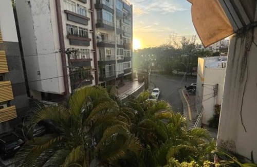 Rio Vermelho Apartment | Convenient Apartment Near the Beach in Rio Vermelho