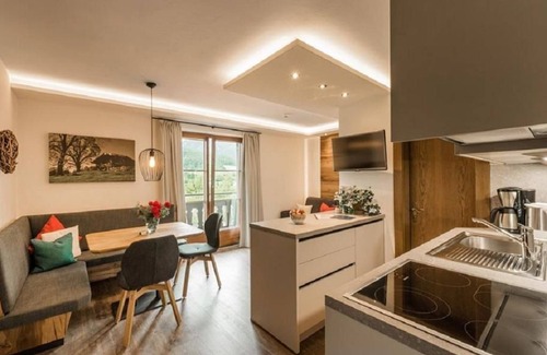 Ellmau Apartment | Discover Apartment 6 at Astberg - House Oswald, Rated 10/10