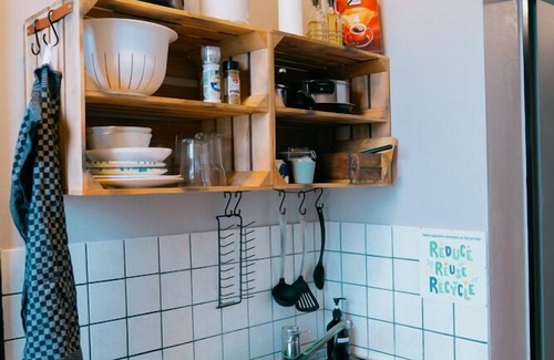 Groedig Apartment | Cozy Apartment 6 with Balcony and Untersberg Views