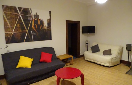 Bourg-de-Peage Apartment | Apartment 63m2 historic center. Quiet location near Isère and town center