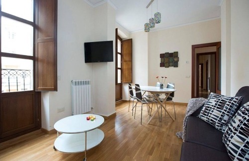 Haro Apartment | Ideal Apartment for 7 Guests in Haro, La Rioja, Spain