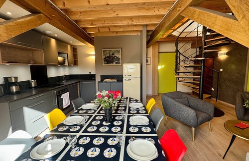 Le Palais Apartment | Apartment '7 - Seigneurie Fouquet' with Wi-Fi