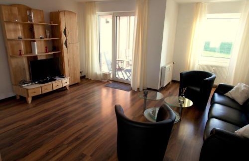 Innenhafen Apartment | Cozy Apartment 8 with Ocean View & Pet-Friendly Options