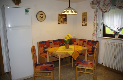 Vordermiesenbach Apartment | Ideal Family Retreat: 2 Bedrooms, Pet Friendly & Terrace