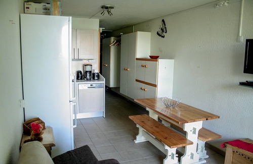 Arc-2000 Apartment | Cozy Apartment Near Arc 2000 Slopes with Great Amenities
