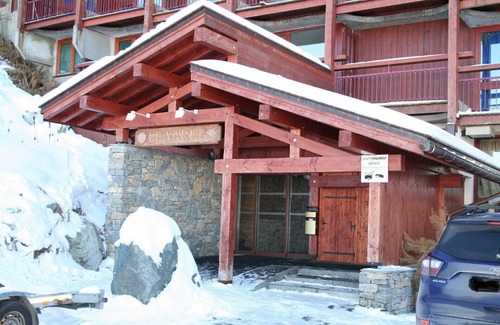 Arc-2000 Apartment | Cozy Apartment Near Arc 2000 Slopes with Great Amenities