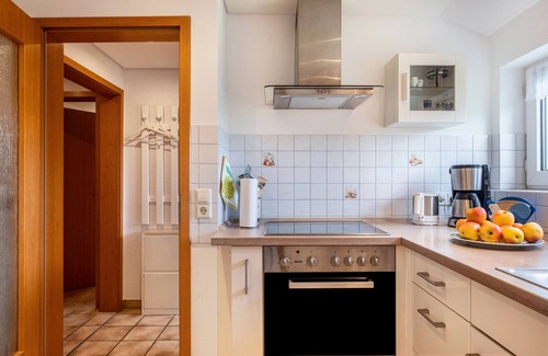 Eschbach Apartment | Apartment 'Abendrot, 55qm' with Mountain View, Shared Terrace and Wi-Fi