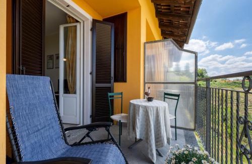 Vinchio Apartment | Pet-Friendly Retreat: Apartment San Michele-2 with Pool