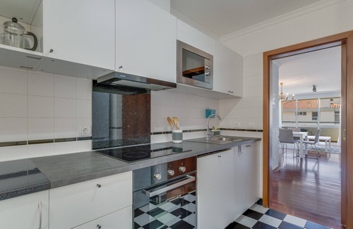 Sao Martinho Apartment | Family-Friendly Apartment Ajuda I for Your Perfect Stay