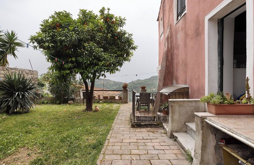 Valeriano Lunense Apartment | Apartment 'Al Castello - Appartamento 1' with Private Terrace