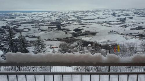 La Morra Apartment | Pet-Friendly Retreat at Apartment AL34 - Rated 9.6/10