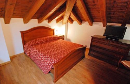 Barcis Apartment | Cozy Oceanfront Apartment Albergo Diffuso - Cjasa Fantin