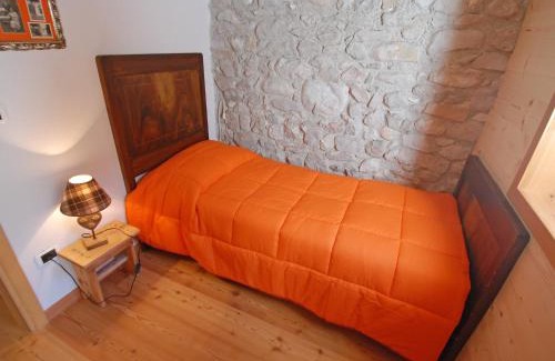Barcis Apartment | Discover Apartment Albergo Diffuso - Cjasa Ustin-2 with Ocean View