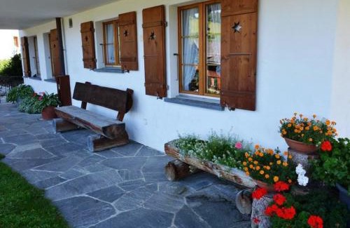 Zweisimmen Nr Gstaad Apartment | Comfortable Apartment Alegria with Hot Tub & Pet-Friendly
