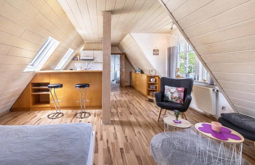 Albstadt Apartment | Family-Friendly Apartment Allerliebst with Pet Amenities