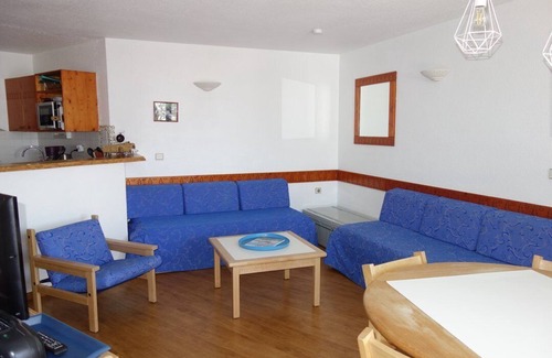 Bergers Apartment | Cozy Apartment in Alpe d'Huez - Family-Friendly Retreat