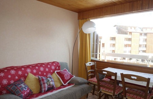 Eclose-Est Apartment | Cozy Apartment in Alpe d'Huez - Eclose Est with Amenities